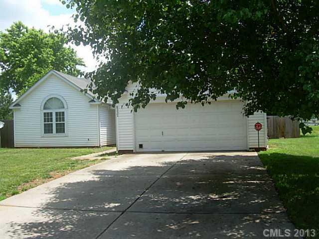 6332 Goldenfield Dr., Charlotte, NC 28269