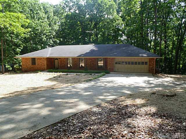 170 Imperial Heights Rd., Statesville, NC 28625