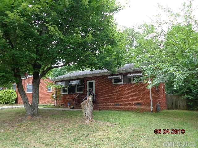 2620 Catalina Ave., Charlotte, NC 28206
