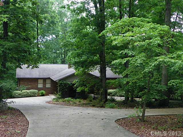 222 Woodland Dr. #12, Badin Lake, NC 28127