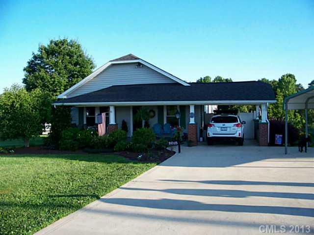 2015 Delview Rd., Cherryville, NC 28021