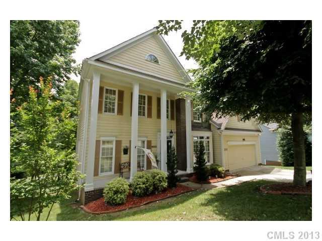 6216 Hickory Cove Ln., Charlotte, NC 28269