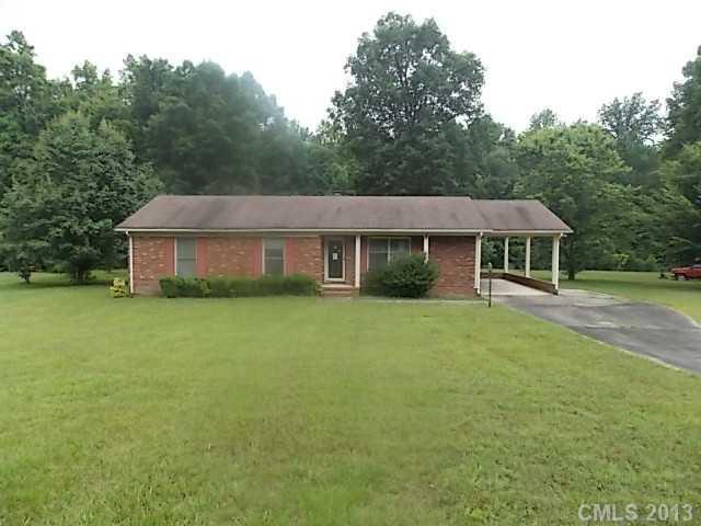 435 Wayside Dr., Gold Hill, NC 28071