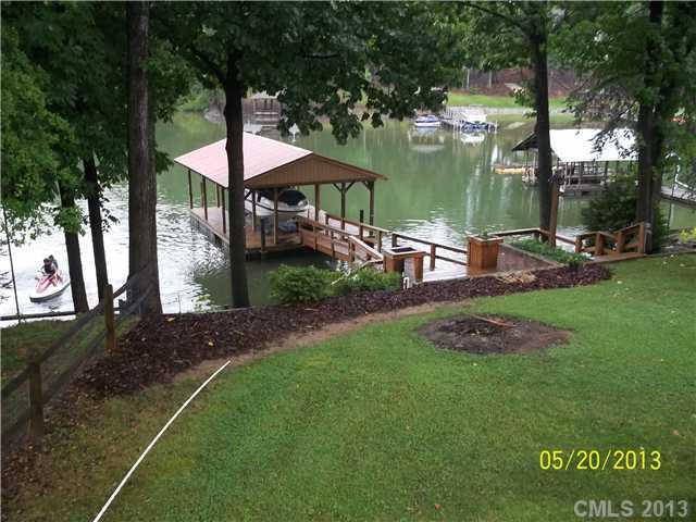 7138 Executive Cir., Denver, NC 28037