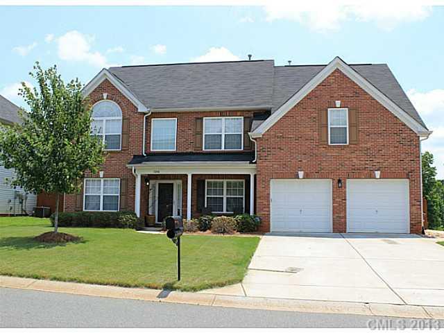 7648 Natalie Commons Dr., Denver, NC 28037
