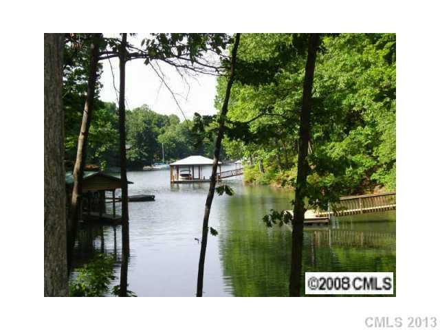 140 Harvest Ln., Mooresville, NC 28117