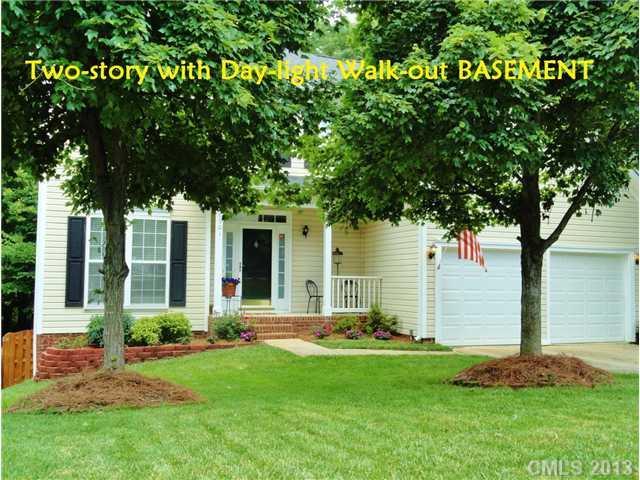 6501 Harburn Forest Dr., Charlotte, NC 28269