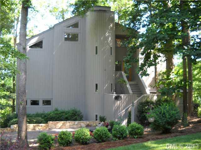 7048 Stirrup Ct., Matthews, NC 28104