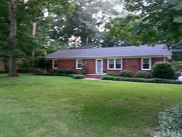 1110 White Oaks Cir., Monroe, NC 28112