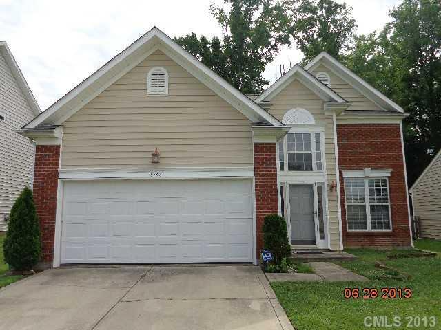 8748 Firestreak Dr., Charlotte, NC 28216