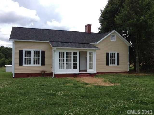 168 Grayson Park Rd., Statesville, NC 28625