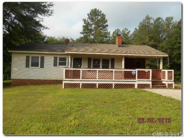 1870 Stanley Lucia Rd., Mount Holly, NC 28120