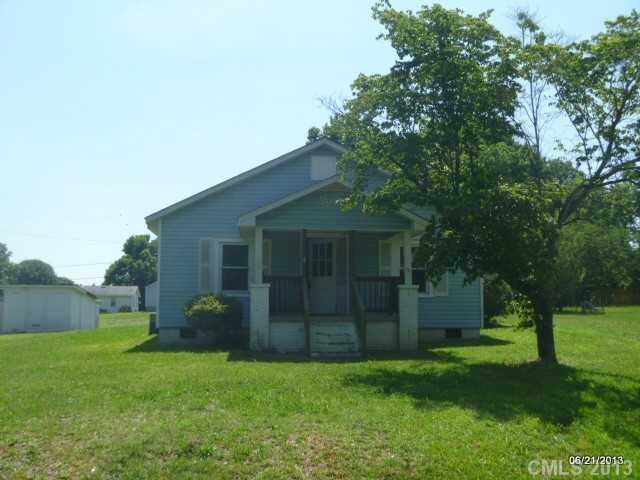 1611 Russell Courtney Rd., Monroe, NC 28112