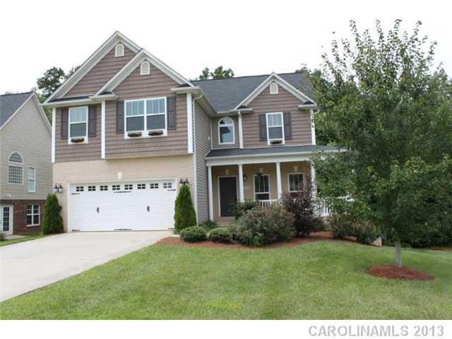 1910 Waterbury Ct., Hickory, NC 28602