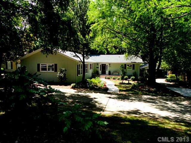 1823 Runnymede Ln., Charlotte, NC 28211