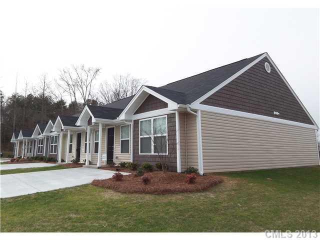 109 Lassiter Ct. #-, Mount Holly, NC 28120