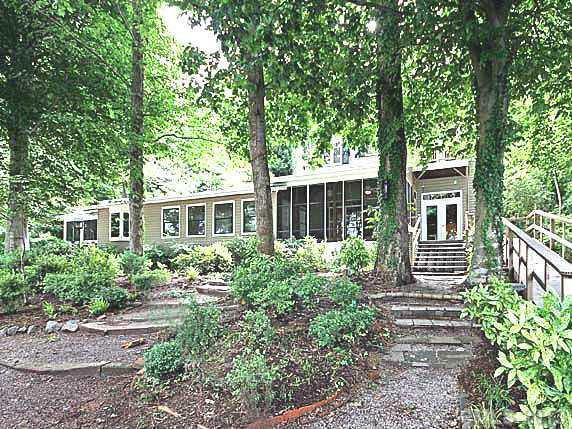 488 Lakeview Shores Loop, Mooresville, NC 28117