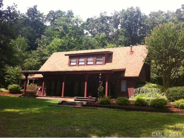 207 Kennington Ln., Statesville, NC 28625