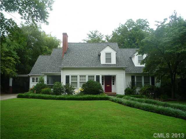 110 Race St., Statesville, NC 28677