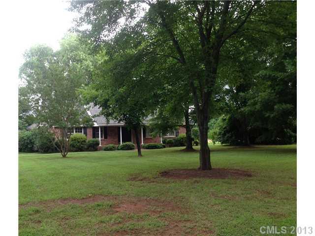 113 Bobwhite Ln., Mooresville, NC 28117