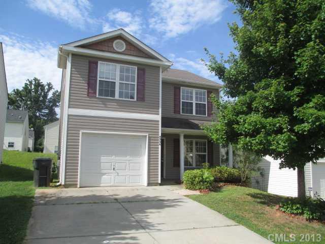 4924 Patricia Ann Ln., Charlotte, NC 28269