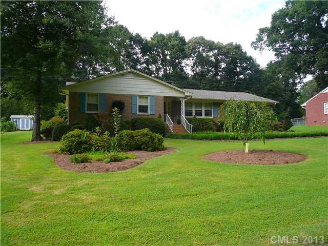 1011 Brookwood Dr., Kings Mountain, NC 28086