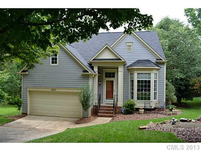 4215 Beauvista Dr., Charlotte, NC 28269