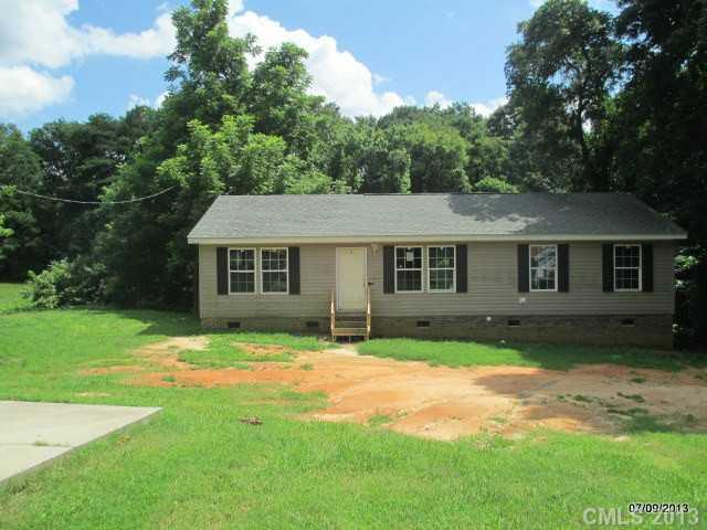 907 E 4th Ave., Gastonia, NC 28054