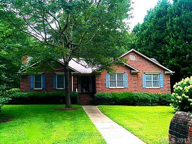 7332 Chapparall Ln., Charlotte, NC 28215