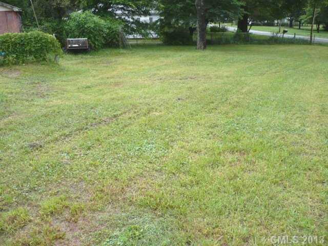 2756 Eva Dr., Concord, NC 28027