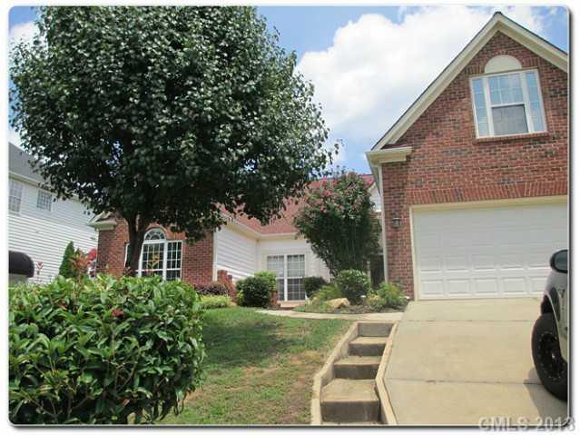 8030 Fairmeadows Dr., Charlotte, NC 28269