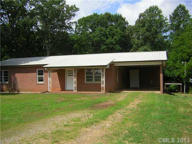 118 Holman Rd., Statesville, NC 28677