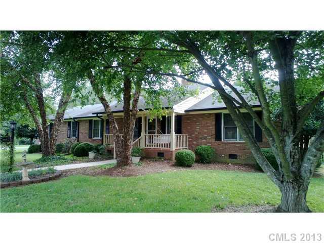 712 SW Sedgefield St., Concord, NC 28025