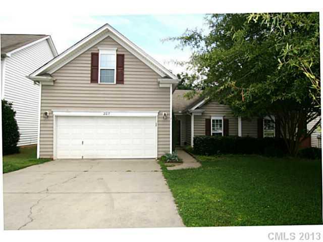 207 Everett Park Rd., Mooresville, NC 28115
