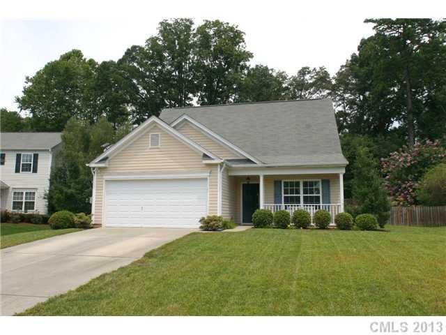 1215 NW Winghaven Dr., Charlotte, NC 28269