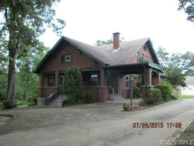 25 Hillside Ave., Granite Falls, NC 28630