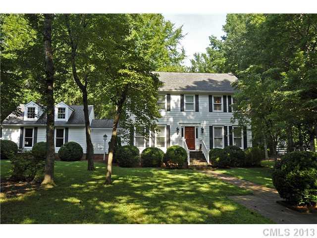 3000 Greywood Ln., Matthews, NC 28104