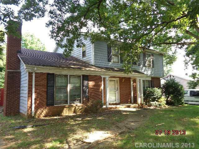 7418 Palmetto Ct., Charlotte, NC 28227