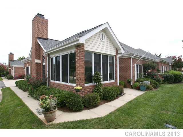 8548 Highland Glen Dr. #-, Charlotte, NC 28269