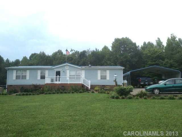 116 Woodtop Rd., Statesville, NC 28677
