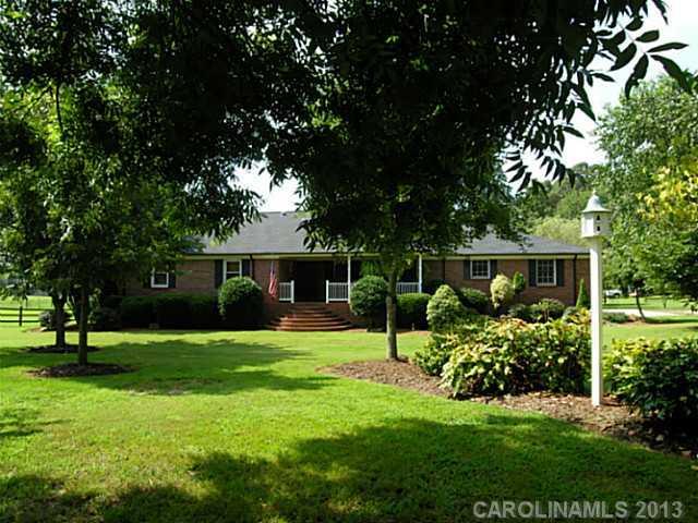 6555 Love Point Rd., Denver, NC 28037