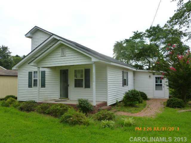 2706 Centergrove Rd., Kannapolis, NC 28083