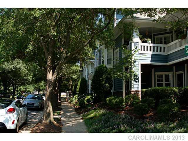 525 Olmsted Park Pl. #M, Charlotte, NC 28203