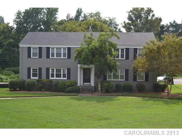 241 Wakefield Dr. #B, Charlotte, NC 28209