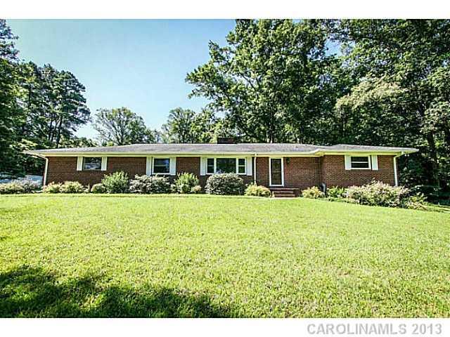 1300 W Rocky River Rd., Charlotte, NC 28213