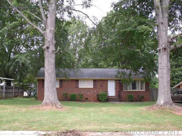 824 Brookwood St., Mooresville, NC 28115