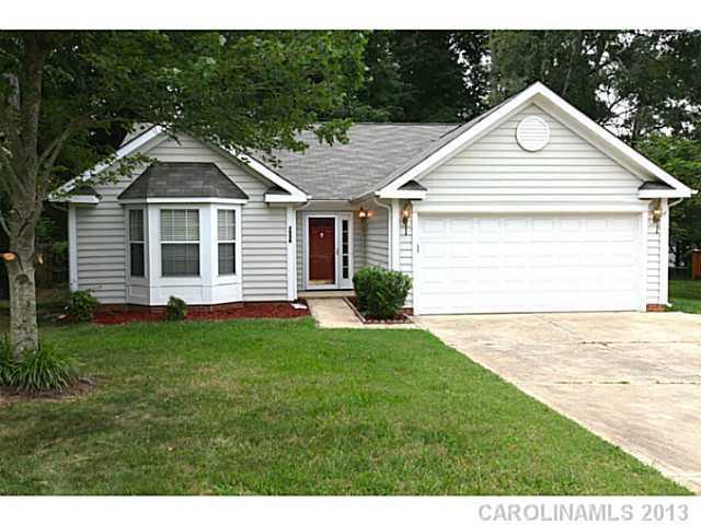 7506 Claiborne Woods Rd., Charlotte, NC 28216