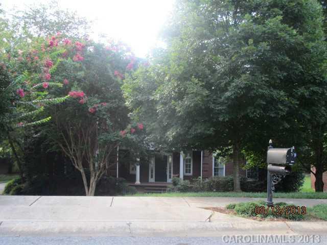 6014 Glen Manor Dr., Charlotte, NC 28269