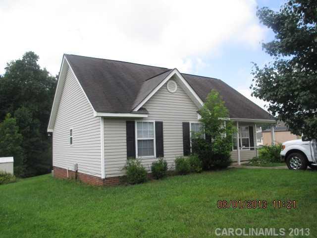 4305 Biesterfield Dr., Charlotte, NC 28216