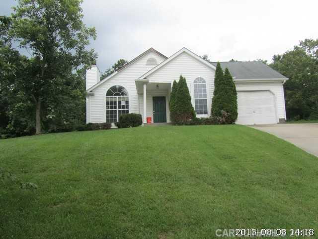 1841 Sugar Hollow Dr., Charlotte, NC 28214